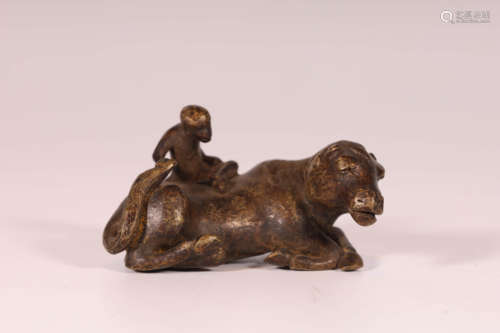 An Alloy Copper Statuette