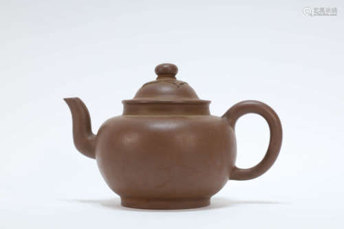 A Yixing Zisha Ruyi-Knob Teapot