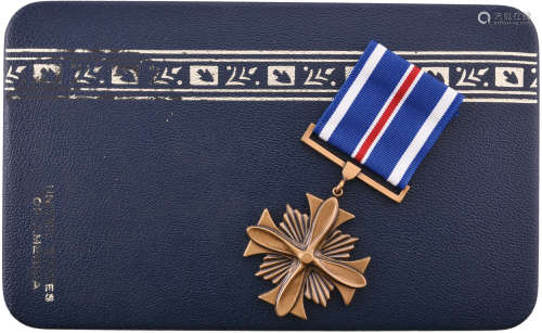 美國 傑出飛行十字勳章(銅質) 連原裝盒