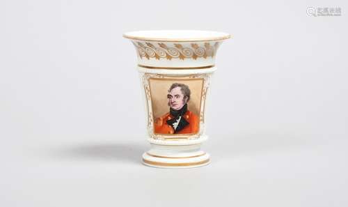 DUKE OF YORK Vase en porcelaine anglaise, vers 1820-25, prob...