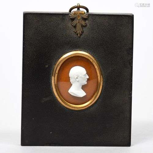 WARREN HASTINGS Un portrait miniature en verre de type Tassi...