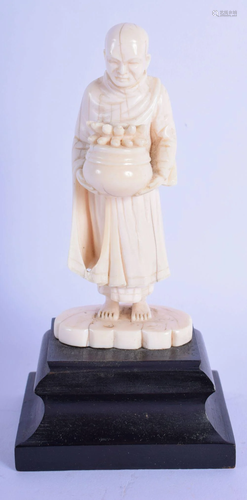 AN UNUSUAL 19TH CENTURY ANGLO INDIAN CARVED IVORY