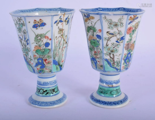 A PAIR OF EARLY 18TH CENTURY CHINESE FAMILLE VERTE