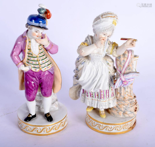 A PAIR OF 19TH CENTURY MEISSEN PORCELAIN FIGURES