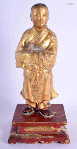 AN 18TH/19TH CENTURY CHINESE GILT LACQUERED IMMORTAL