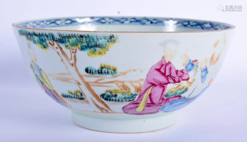AN 18TH CENTURY CHINESE FAMILLE ROSE PORCELAIN BOWL