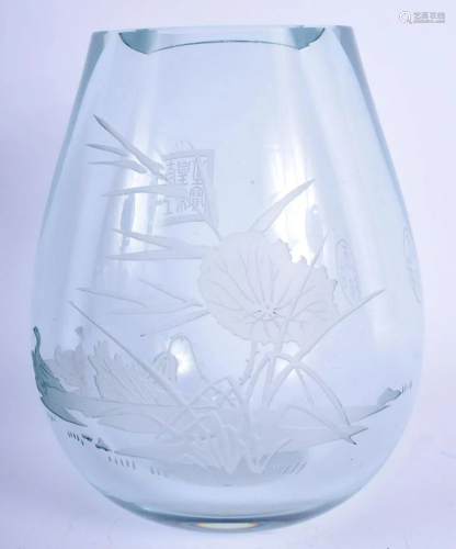 A RARE CHINESE CRYSTAL GLASS VASE 20th Century,