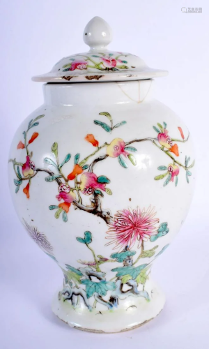 A 19TH CENTURY CHINESE FAMILLE ROSE PORCELAIN VASE AND