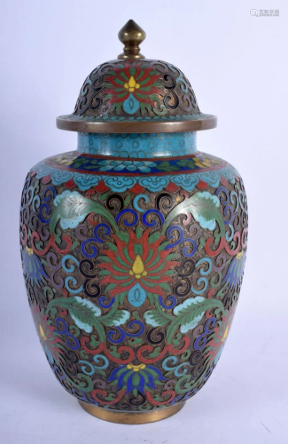 AN EARLY 20TH CENTURY CHINESE CLOISONNE ENAMEL JAR …