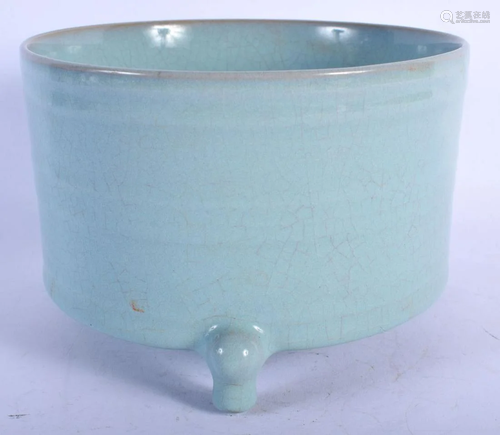 A LARGE CHINESE PALE BLUE GLAZED STONEWARE CENSER 20th