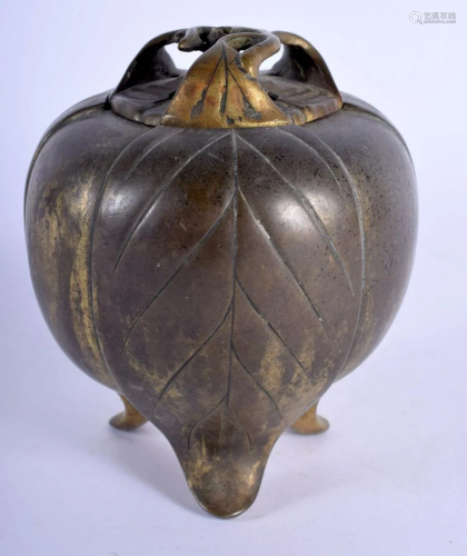 A 19TH CENTURY CHINESE BRONZE CENSER AND COVER Late