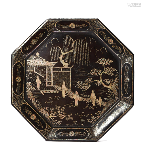 A Mop Inlaid Figure Hexagonal Dish