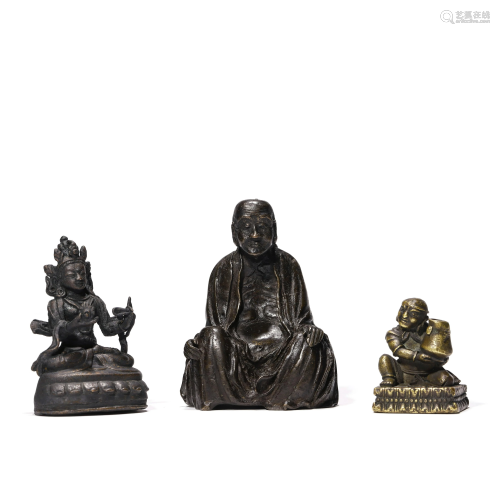 A Set Of Bronze Figures Of Buddha