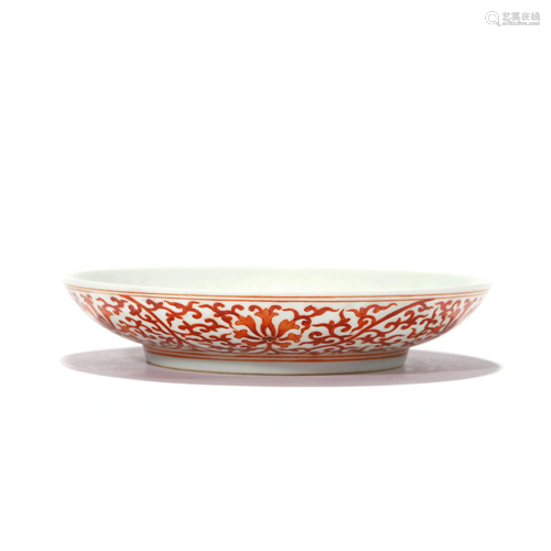 A Red Enamel Floral Scrolls Plate , Yongzheng Mark