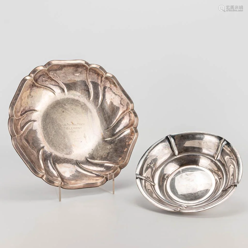 A collection of 2 silver bowls marked A800 and 835. One