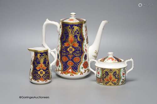 A Royal Crown Derby Rich Japan Pardoe pattern three piece co...