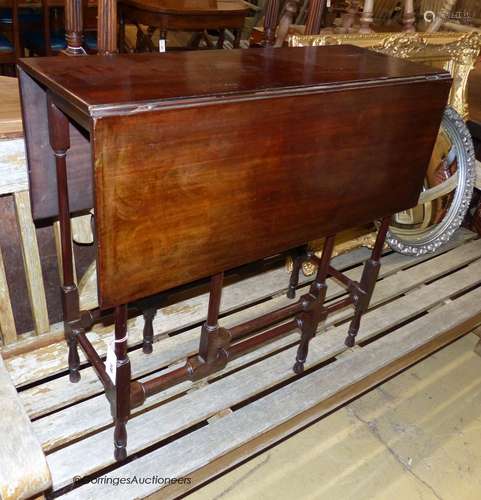 An Edwardian mahogany spider leg table, width 76cm, depth 29...