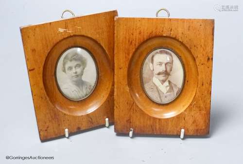 A pair of Victorian light beech photograph frames (with port...