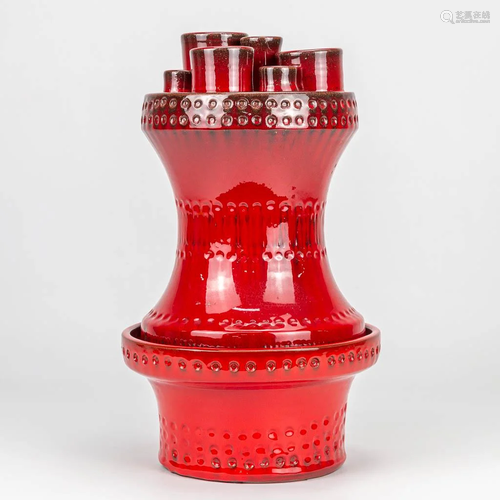 Leon GOOSSENS (XX) 'a Unique Piece' vase made of red