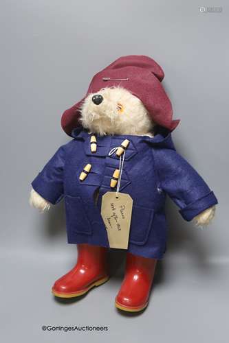 Gabrielle Designs Paddington in mint condition with Dunlop b...