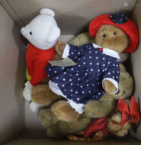 Eight assorted modern bears including two Boyds and a modern...