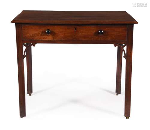 Y A GEORGE III MAHOGANY SIDE TABLE OR CHAMBER TABLE, IN THE ...