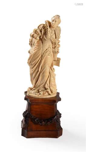 Y A DIEPPE CARVED IVORY FIGURE OF ELIZABETH I, 19TH CENTURY