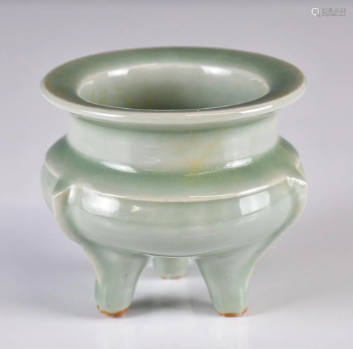 A Longquan Tripod Censer