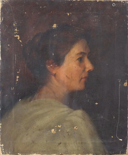 Head and shoulders portrait of a lady, early 20th