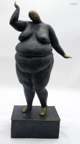 An abstract bronze depicting a female 45cm.