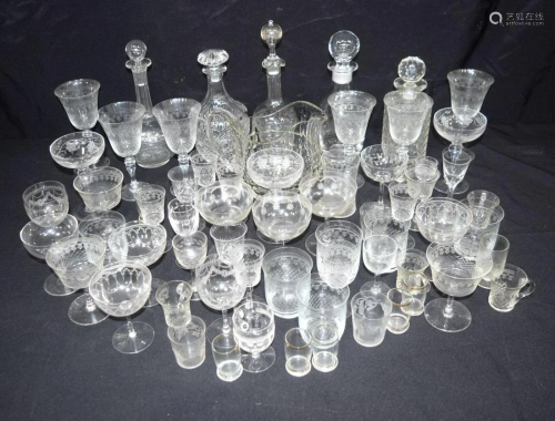 A quantity of glass ware (Qty)