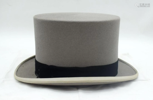 A WM Anderson Top hat 20.5 x 16.5 cm.