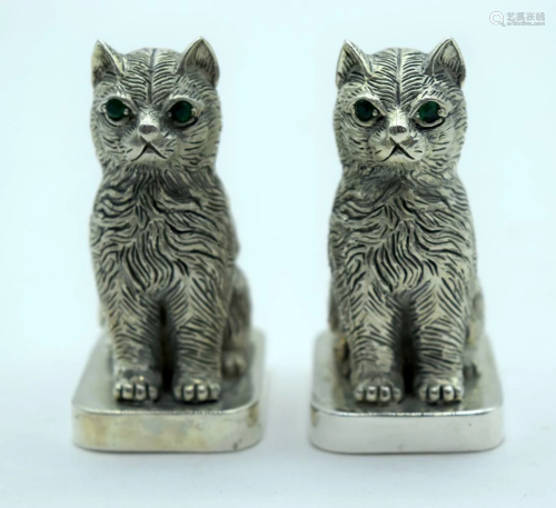 A set of silver(925) cruets in the form of cats. 118.2g