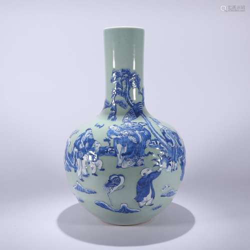 chinese blue and white porcelain globular vase