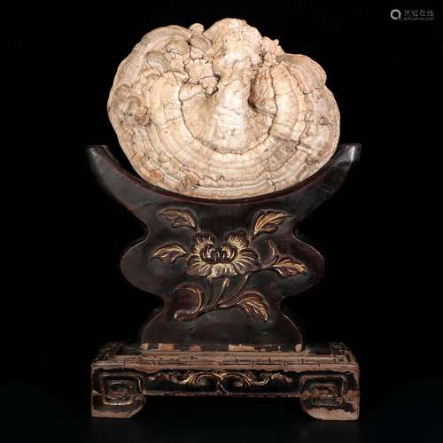 chinese ganoderma-shaped  ornament