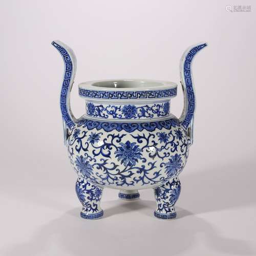 chinese blue and white porcelain incense burner