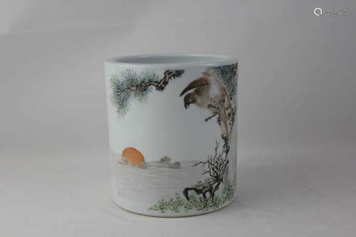 A Drawing Eagle Porcelain Brush Pot