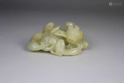 A Jade Carved Beast Figure Ornament