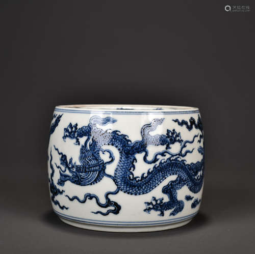 A Blue And White Drgon Pattern Porcelain Cricket Jar