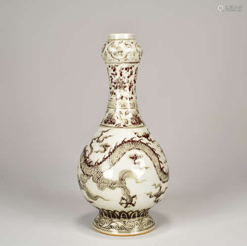 A Red Glazed Cloud Dragon Pattern Porcelain Bottle