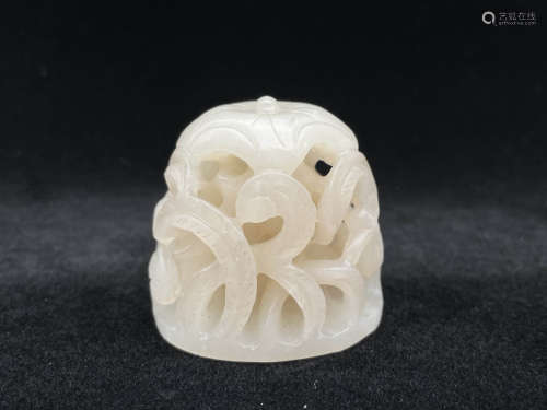 A Hollow Carved Bird with Plant Jade Incense Burner Lid