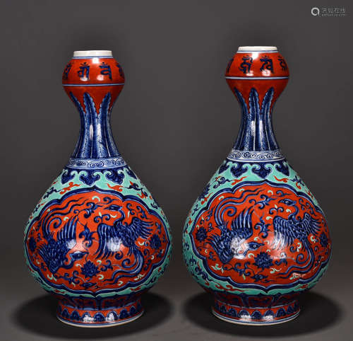 A Pair Of Blue And White Red Carved Phoenix Pattern Porcelai...