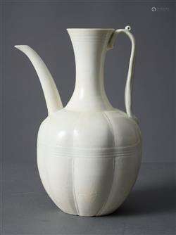 A CHINESE QINGBAI LOBED EWER  SONG DYNASTY (960-1279)