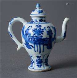 A CHINESE BLUE AND WHITE WINE EWER  QING DYNASTY (1644-1912)...