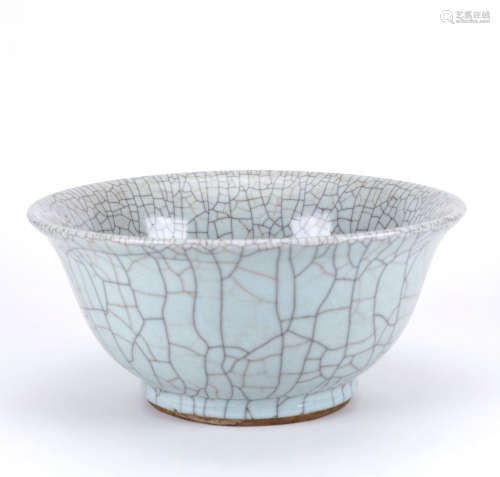 chinese guan-type glazed porcelain bowl