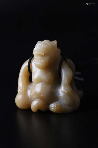 A Carved Jade Bear Figure Ornament