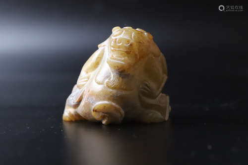 A Carved Jade Bear Figure Ornament