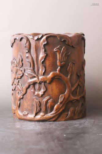 A Carved Flower with Tree Wood Brush Pot