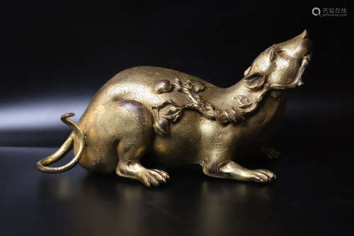 A Gilt Bronze Mouse Figure Statue
