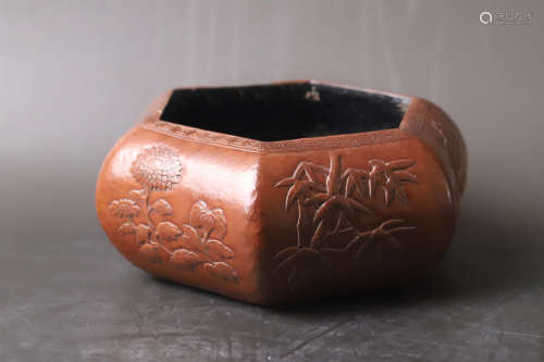 A Carved Flower Pattern Lacquer Brush Washer